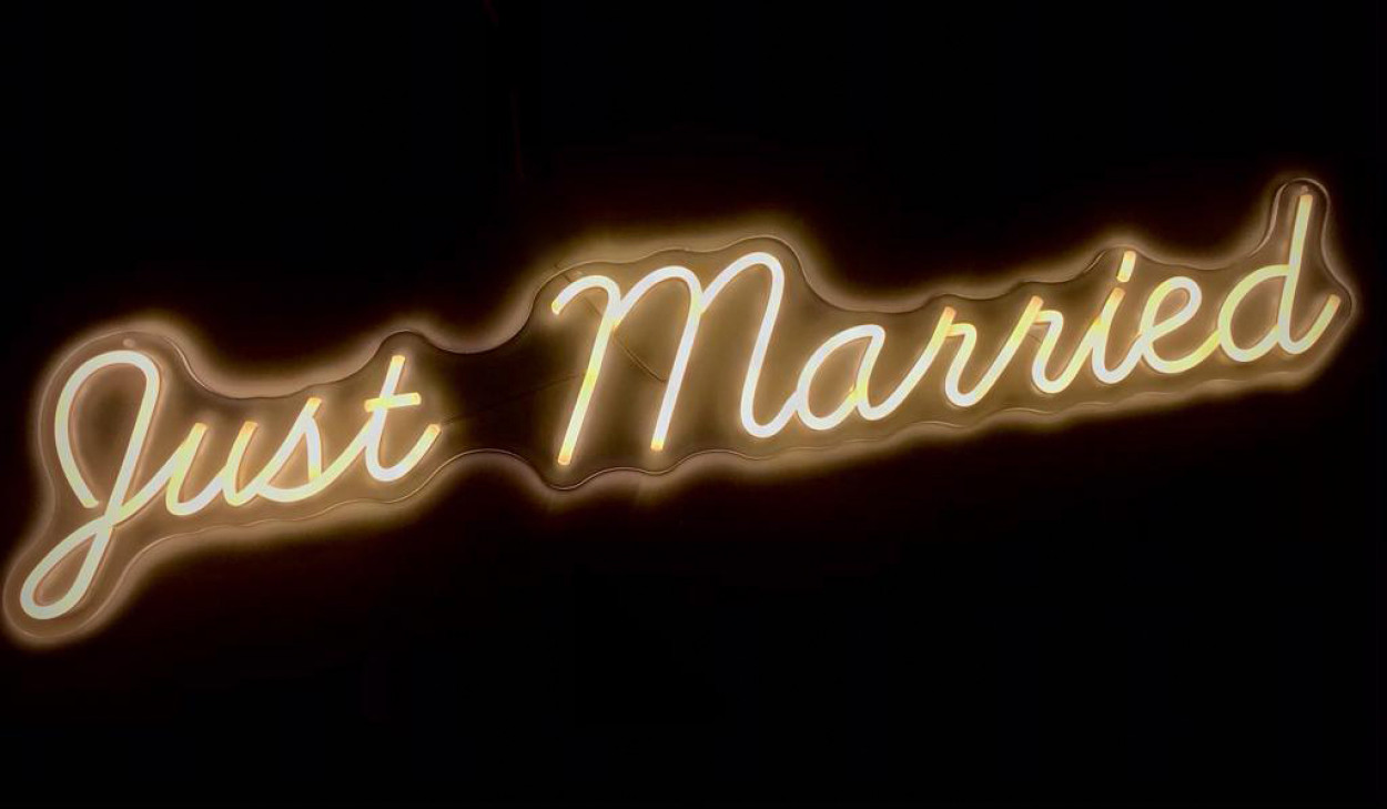 STRIP LED JUST MARRIED BIANCO CALDO 96X20 CM 2103
